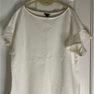 💙 4 for $40 💙 Ann Taylor White Blouse with Ruffle Detail